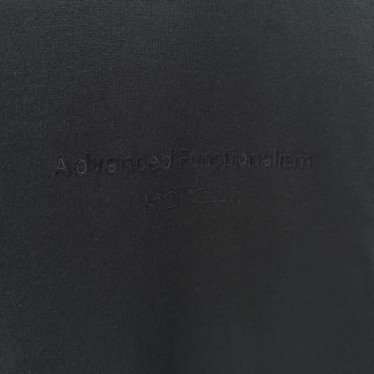 MONCL* * 2026 New Arrival T logo ：Black White Bright Red Dark Blue Sizes：S M L XL XXL